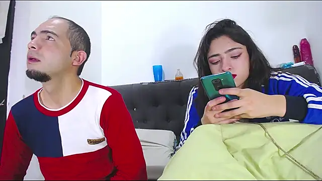 Snapshot of sofya-n-andy chatting on September 13, 2025, 6:57 am sofya-n-andy online show from September 13, 2025, 6:57 am