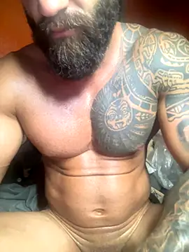 moody1996- online show from November 2, 2025, 3:42 am