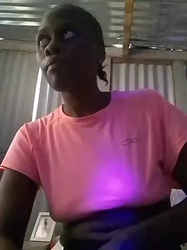 ZIPORA07 online show from January 18, 2026, 1:37 pm