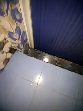 tall nangu online show from October 7, 2025, 6:16 pm