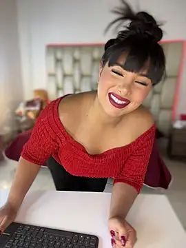 Alexa Miss online show from September 14, 2025, 6:18 pm