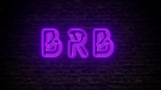 Snapshot of Traneba chatting on October 5, 2025, 9:40 am Traneba online show from October 5, 2025, 9:40 am