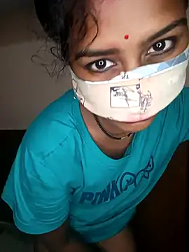 juhi06 online show from April 11, 2026, 6:12 pm