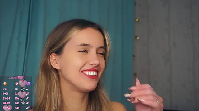 Snapshot of FannyHewson chatting on October 24, 2025, 7:54 pm FannyHewson online show from October 24, 2025, 7:54 pm