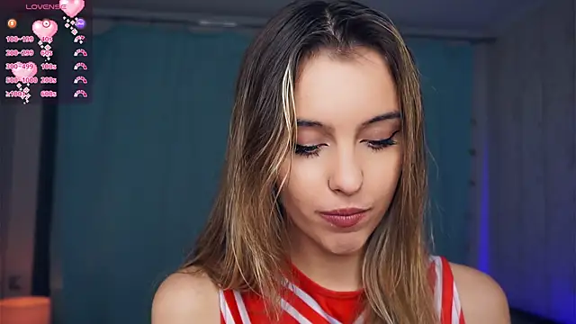 Snapshot of FannyHewson chatting on November 15, 2025, 7:54 pm FannyHewson online show from November 15, 2025, 7:54 pm