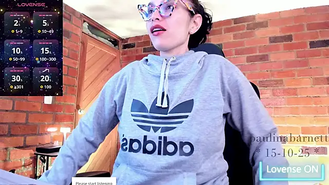 Snapshot of paulinabarnett- chatting on October 16, 2025, 2:56 am paulinabarnett- online show from October 16, 2025, 2:56 am