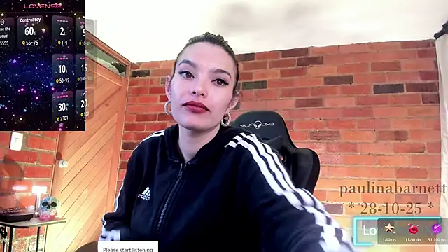 Snapshot of paulinabarnett- chatting on October 28, 2025, 2:20 pm paulinabarnett- online show from October 28, 2025, 2:20 pm