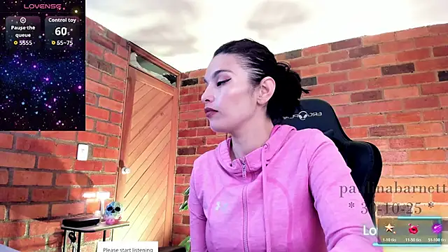 Snapshot of paulinabarnett- chatting on October 30, 2025, 2:29 pm paulinabarnett- online show from October 30, 2025, 2:29 pm