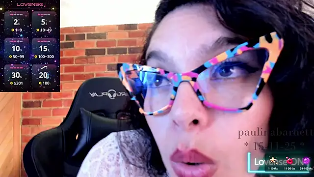 Snapshot of paulinabarnett- chatting on November 16, 2025, 5:57 am paulinabarnett- online show from November 16, 2025, 5:57 am