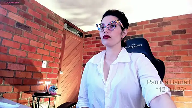 Snapshot of paulinabarnett- chatting on January 12, 2026, 4:12 pm paulinabarnett- online show from January 12, 2026, 4:12 pm