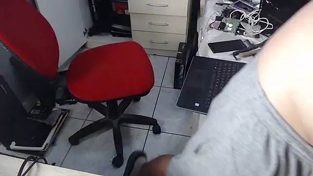 pepepaty online show from April 20, 2026, 10:11 pm