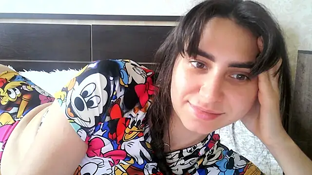 Snapshot of Kashtanka_ chatting on October 6, 2025, 8:01 am Kashtanka online show from October 6, 2025, 8:01 am