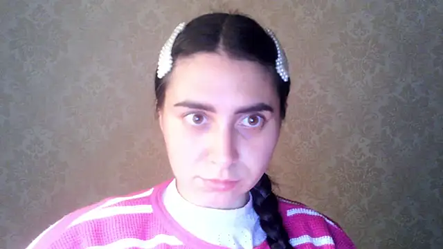 Snapshot of Kashtanka_ chatting on October 10, 2025, 8:52 pm Kashtanka online show from October 10, 2025, 8:52 pm