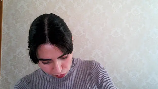 Snapshot of Kashtanka_ chatting on October 21, 2025, 11:00 am Kashtanka online show from October 21, 2025, 11:00 am