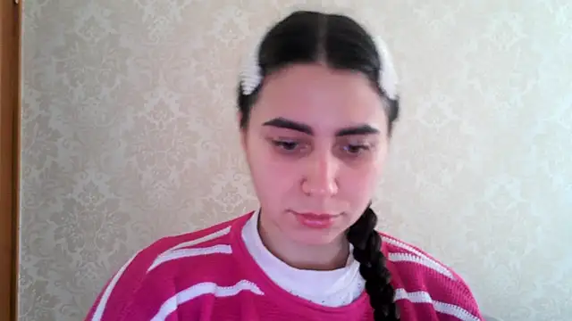 Snapshot of Kashtanka_ chatting on October 22, 2025, 5:30 am Kashtanka online show from October 22, 2025, 5:30 am