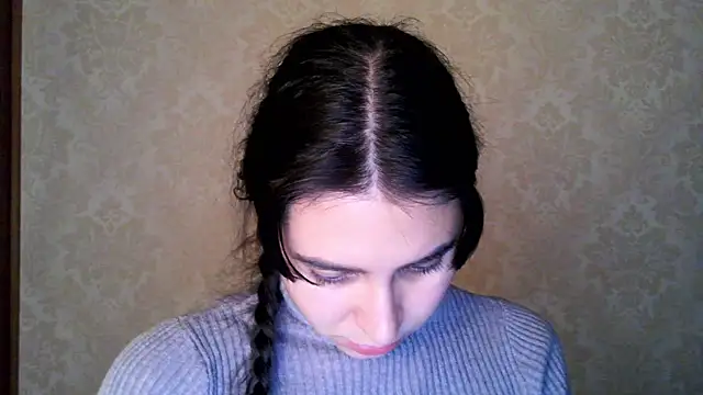 Snapshot of Kashtanka_ chatting on October 22, 2025, 5:34 pm Kashtanka online show from October 22, 2025, 5:34 pm