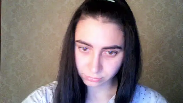 Snapshot of Kashtanka_ chatting on October 28, 2025, 5:59 pm Kashtanka online show from October 28, 2025, 5:59 pm