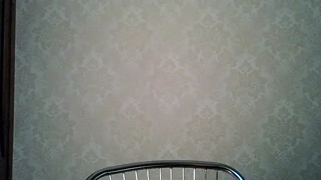 Snapshot of Kashtanka_ chatting on October 30, 2025, 7:58 pm Kashtanka online show from October 30, 2025, 7:58 pm