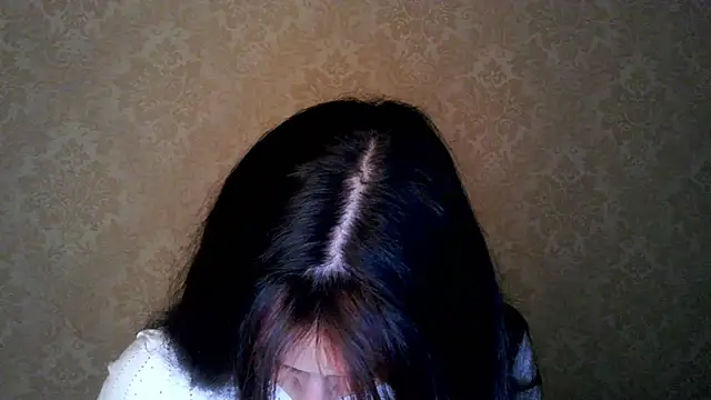 Snapshot of Kashtanka_ chatting on November 3, 2025, 7:59 pm Kashtanka online show from November 3, 2025, 7:59 pm