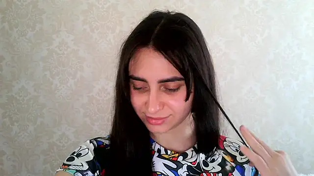 Snapshot of Kashtanka_ chatting on November 8, 2025, 11:32 am Kashtanka online show from November 8, 2025, 11:32 am