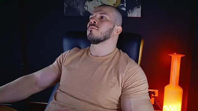 AngeloEric online show from January 10, 2025, 2:34 pm