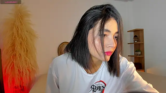 Snapshot of lilithTeen1_ chatting on October 4, 2025, 5:49 am lilithTeen1 online show from October 4, 2025, 5:49 am