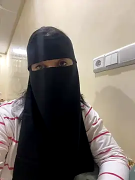 Snapshot of jijijoudia chatting on September 29, 2025, 11:31 pm jijijoudia online show from September 29, 2025, 11:31 pm