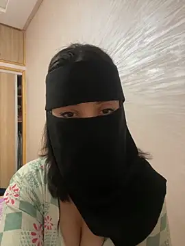 Snapshot of jijijoudia chatting on October 6, 2025, 1:03 am jijijoudia online show from October 6, 2025, 1:03 am