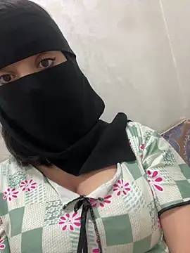 Snapshot of jijijoudia chatting on October 15, 2025, 11:38 pm jijijoudia online show from October 15, 2025, 11:38 pm