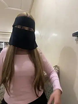 Snapshot of jijijoudia chatting on November 12, 2025, 12:33 am jijijoudia online show from November 12, 2025, 12:33 am