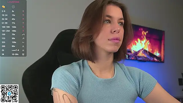 Snapshot of julianymphh chatting on March 22, 2025, 9:13 am julianymphh online show from March 22, 2025, 9:13 am