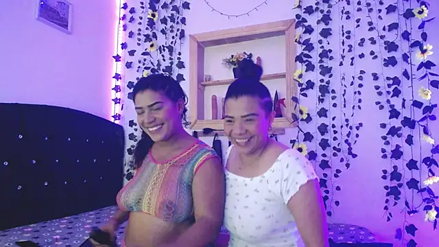 kaylie dakota online show from October 25, 2025, 1:02 am