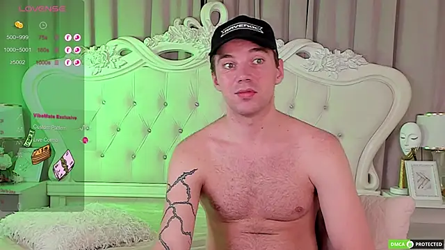 Snapshot of ArthurWhitee chatting on October 12, 2025, 5:34 pm ArthurWhitee online show from October 12, 2025, 5:34 pm