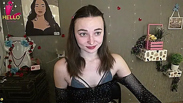  Barbie Kiss  online show from March 1, 2025, 6:35 am