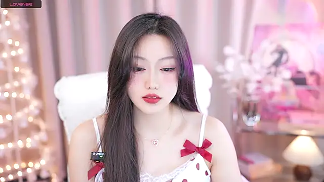 YINGTao-168 online show from February 8, 2025, 2:36 am