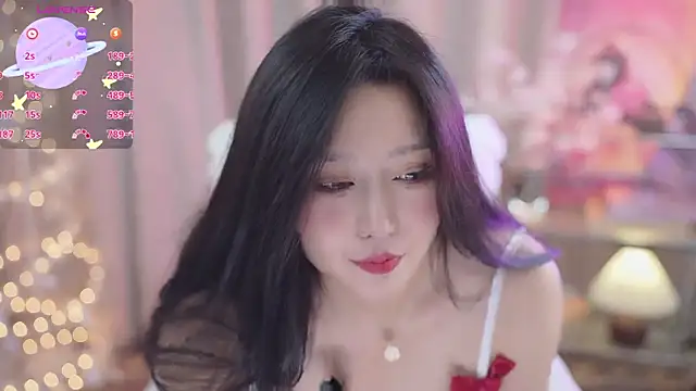 YINGTao-168 online show from October 22, 2025, 5:52 am