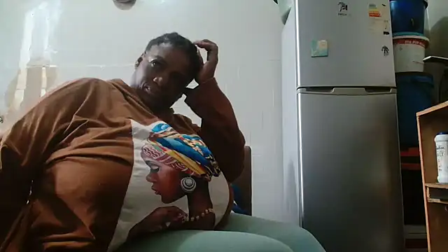 tinagiant online show from February 19, 2025, 1:50 pm