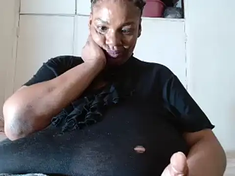 tinagiant online show from March 12, 2025, 7:06 pm