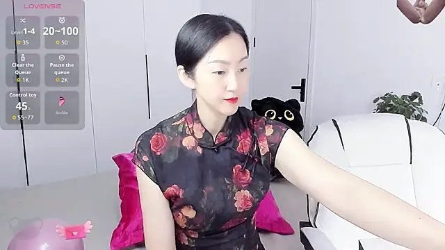 paopao-a online show from December 16, 2025, 3:33 am