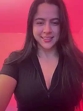 Snapshot of CoralineKam1 chatting on February 28, 2025, 11:34 pm CoralineKam1 online show from February 28, 2025, 11:34 pm