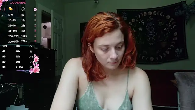 Aria Fields online show from August 5, 2026, 4:54 pm