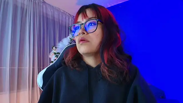 Snapshot of vanelope11 chatting on April 1, 2026, 3:18 am vanelope11 online show from April 1, 2026, 3:18 am