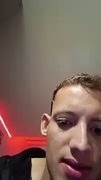 Duvan Martinez23 online show from April 5, 2026, 10:01 am