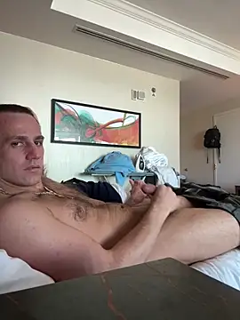 PeytonJohnn online show from October 4, 2025, 5:00 pm