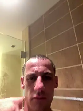 PeytonJohnn online show from October 6, 2025, 8:12 am