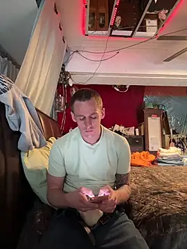 PeytonJohnn online show from February 20, 2026, 5:02 pm