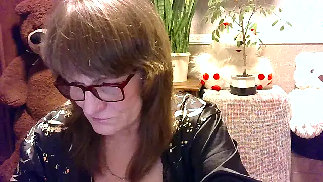 Snapshot of Manulyonok51 chatting on October 7, 2025, 5:32 pm Manulyonok51 online show from October 7, 2025, 5:32 pm