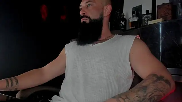 axxelrich  online show from October 4, 2025, 6:44 am