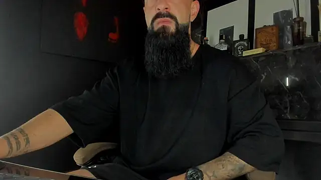 axxelrich  online show from October 20, 2025, 3:40 am