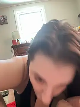 menaceswife online show from December 6, 2024, 4:28 pm